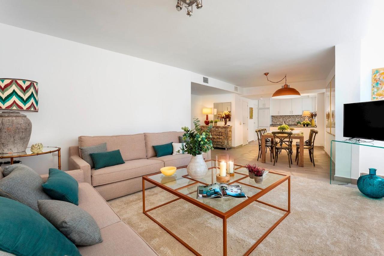 Genteel Home Plaza De Las Flores Malaga Luaran gambar